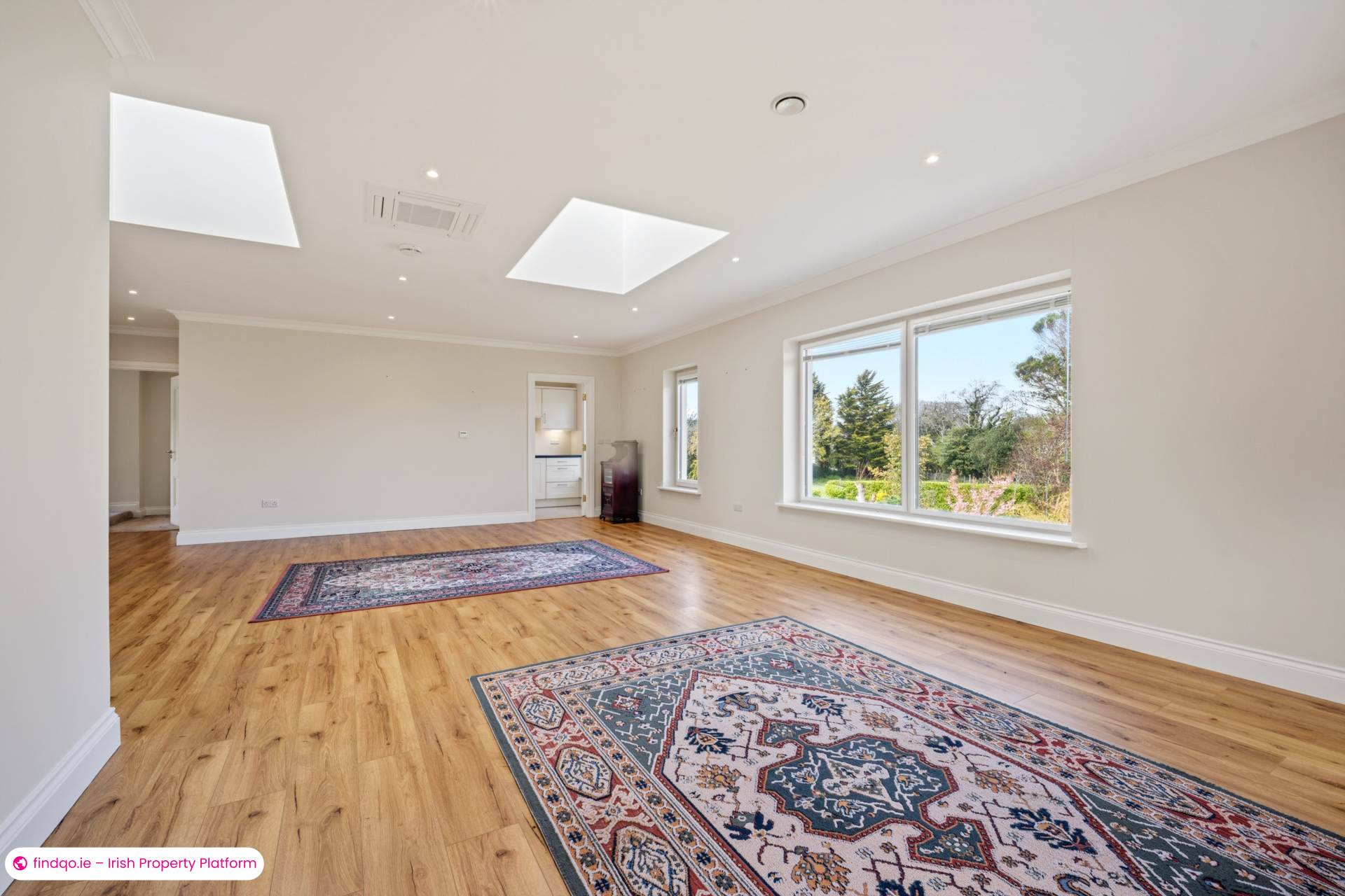 Detached house for Sale in Oughterard, Galway