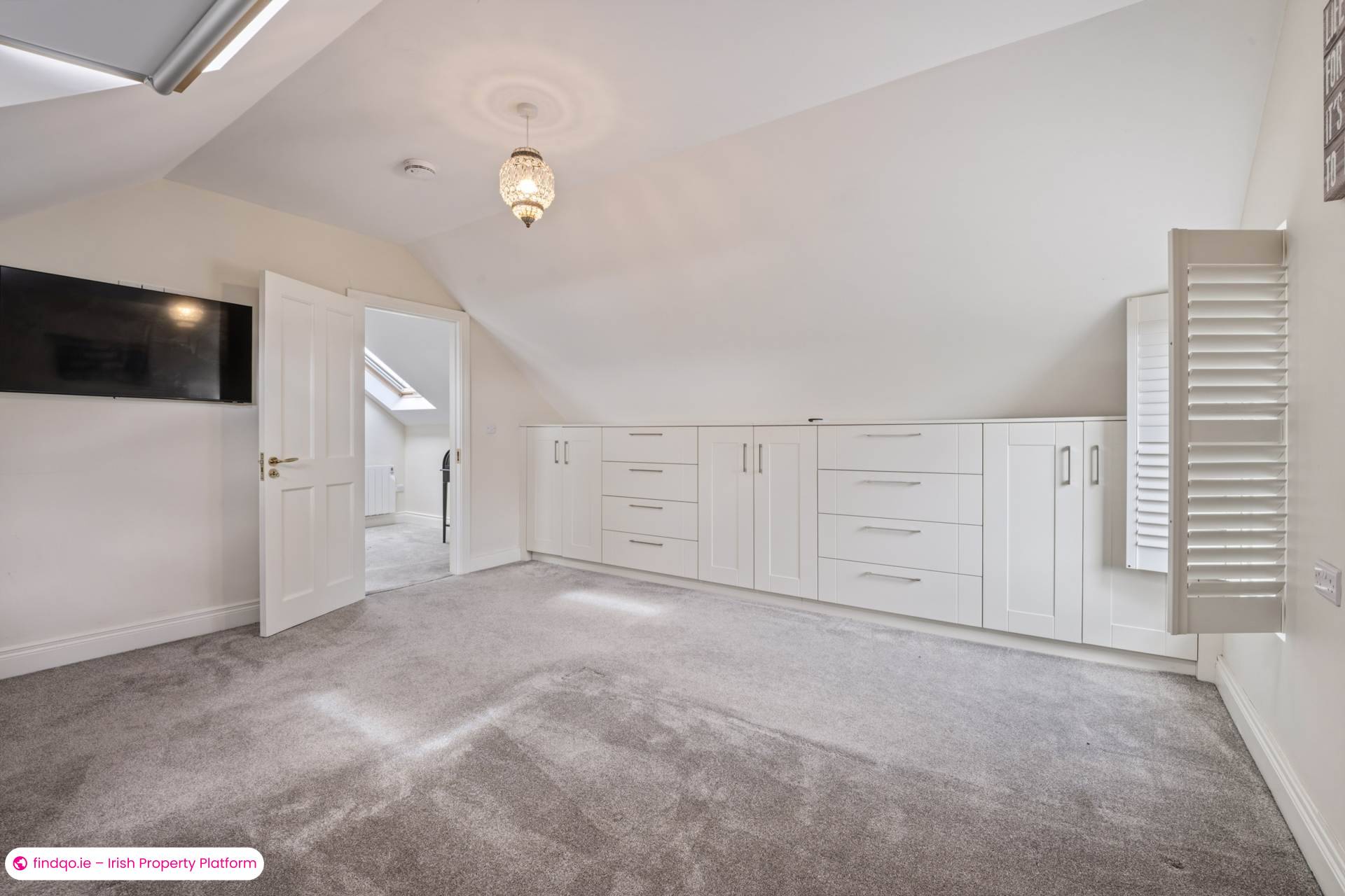 Detached house for Sale in Oughterard, Galway