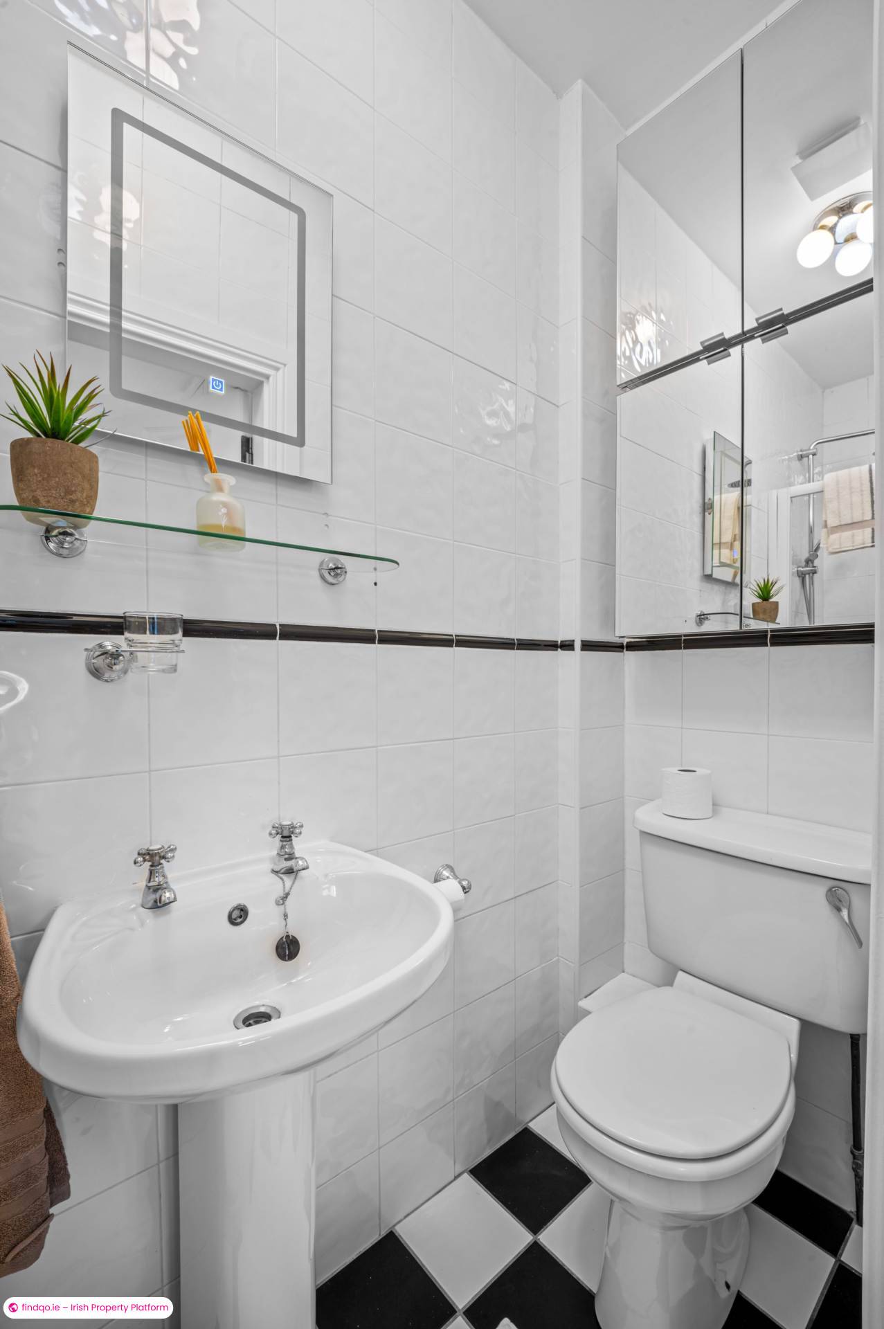 Semi-detached house for Sale in 8 Orangreen,Oranhill, Oranmore, Co Galway