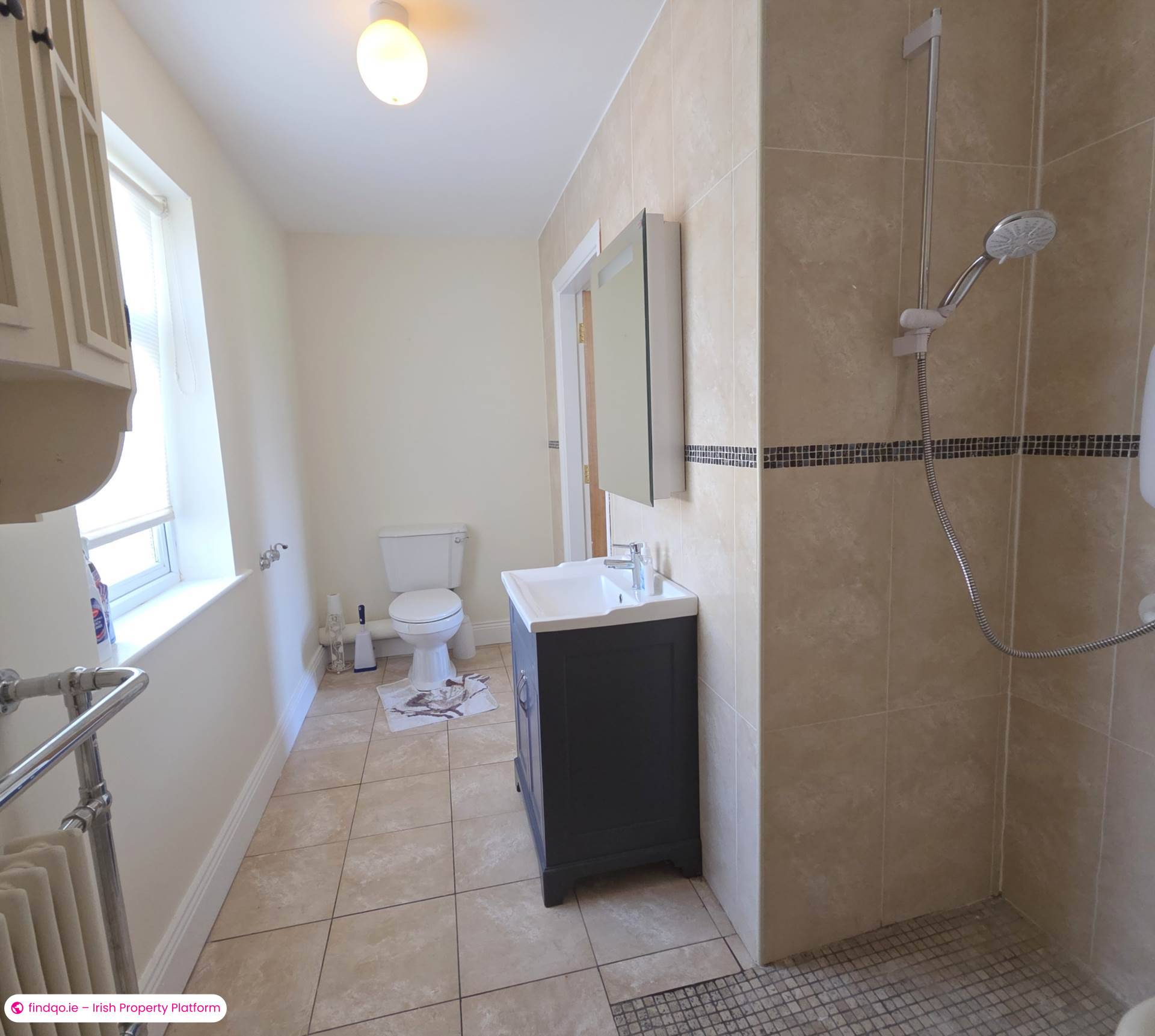 4 Bedroom Detached house for Rent in Turloughmore, Galway