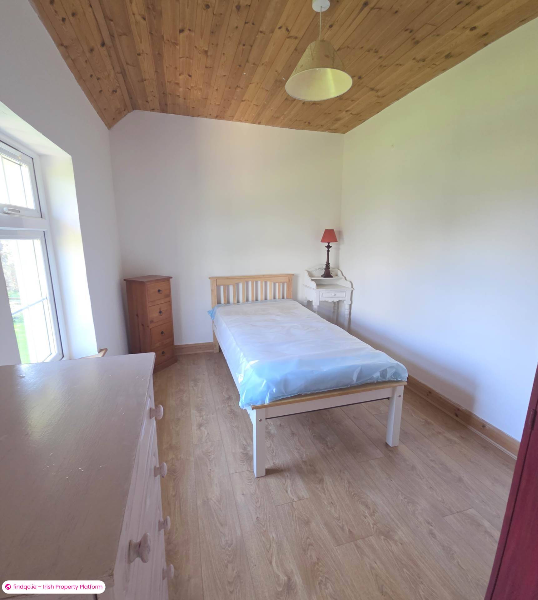 4 Bedroom Detached house for Rent in Turloughmore, Galway