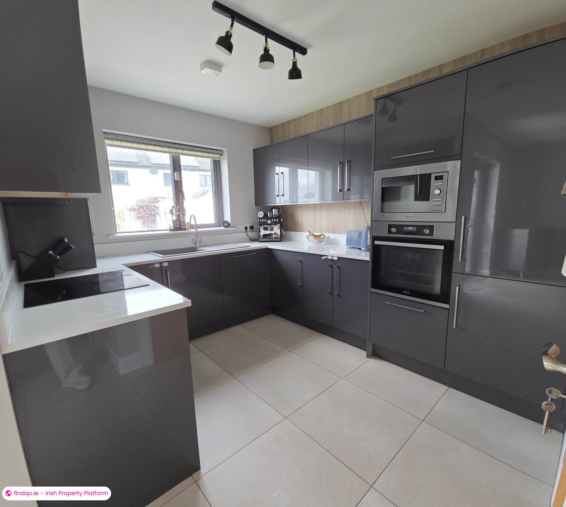 Semi-detached house for Sale in Craughwell, Galway