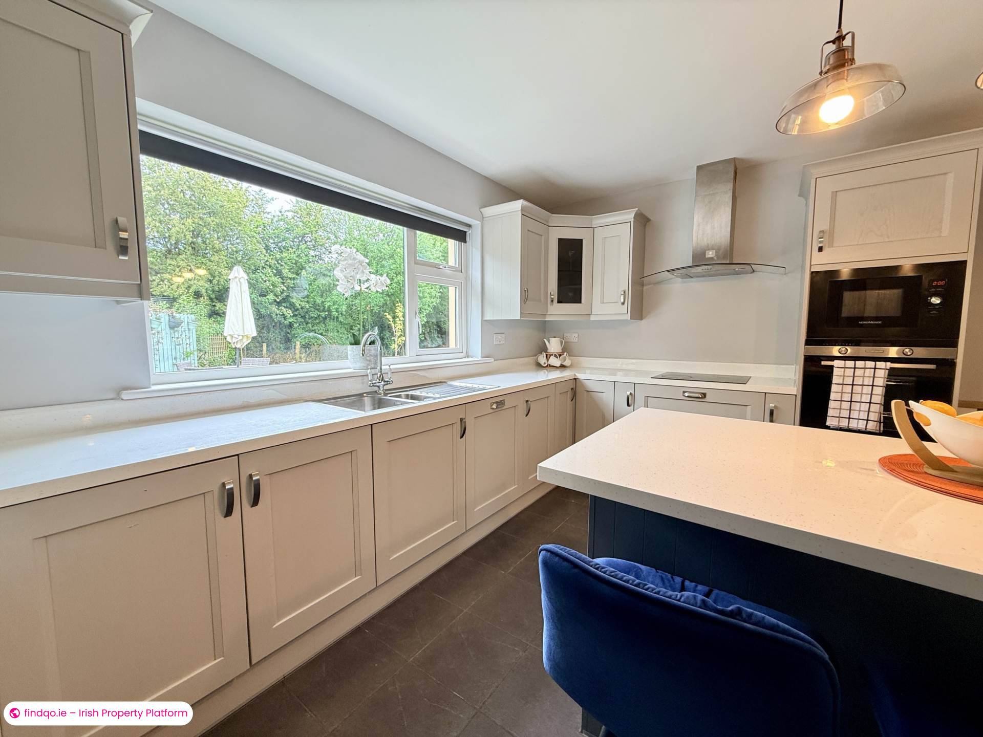 Semi-detached house for Sale in Milltown, Antrim
