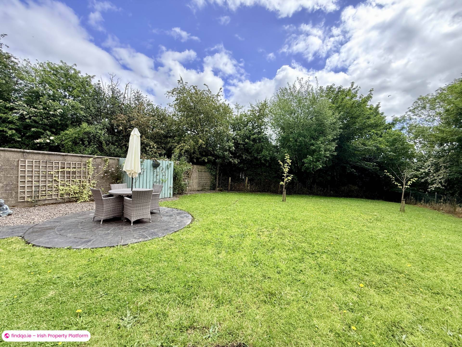 Semi-detached house for Sale in Milltown, Antrim