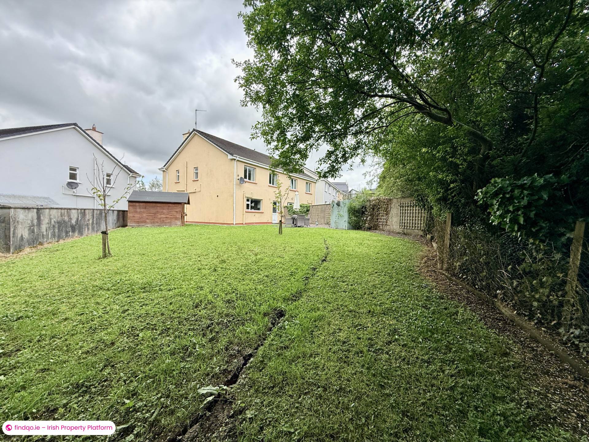 Semi-detached house for Sale in Milltown, Antrim