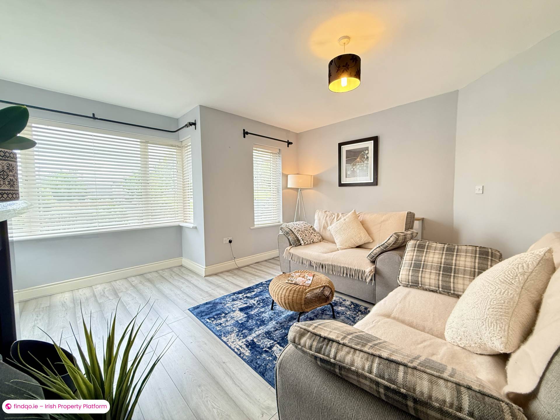 Semi-detached house for Sale in Milltown, Antrim