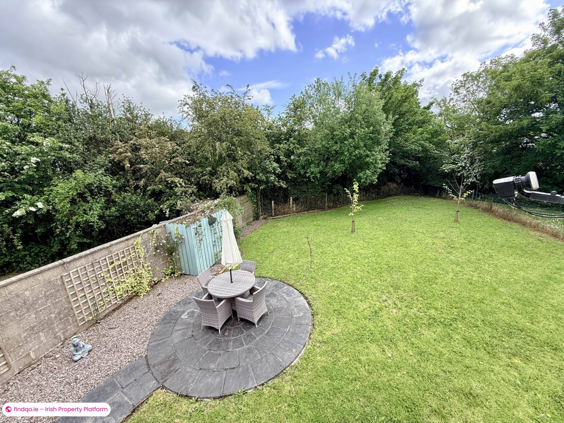 Semi-detached house for Sale in Milltown, Antrim