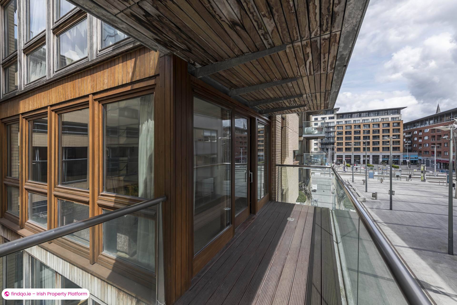 Apartment for Sale in Flat 3, Block 5 Clarion Quay Apartments, Ifsc