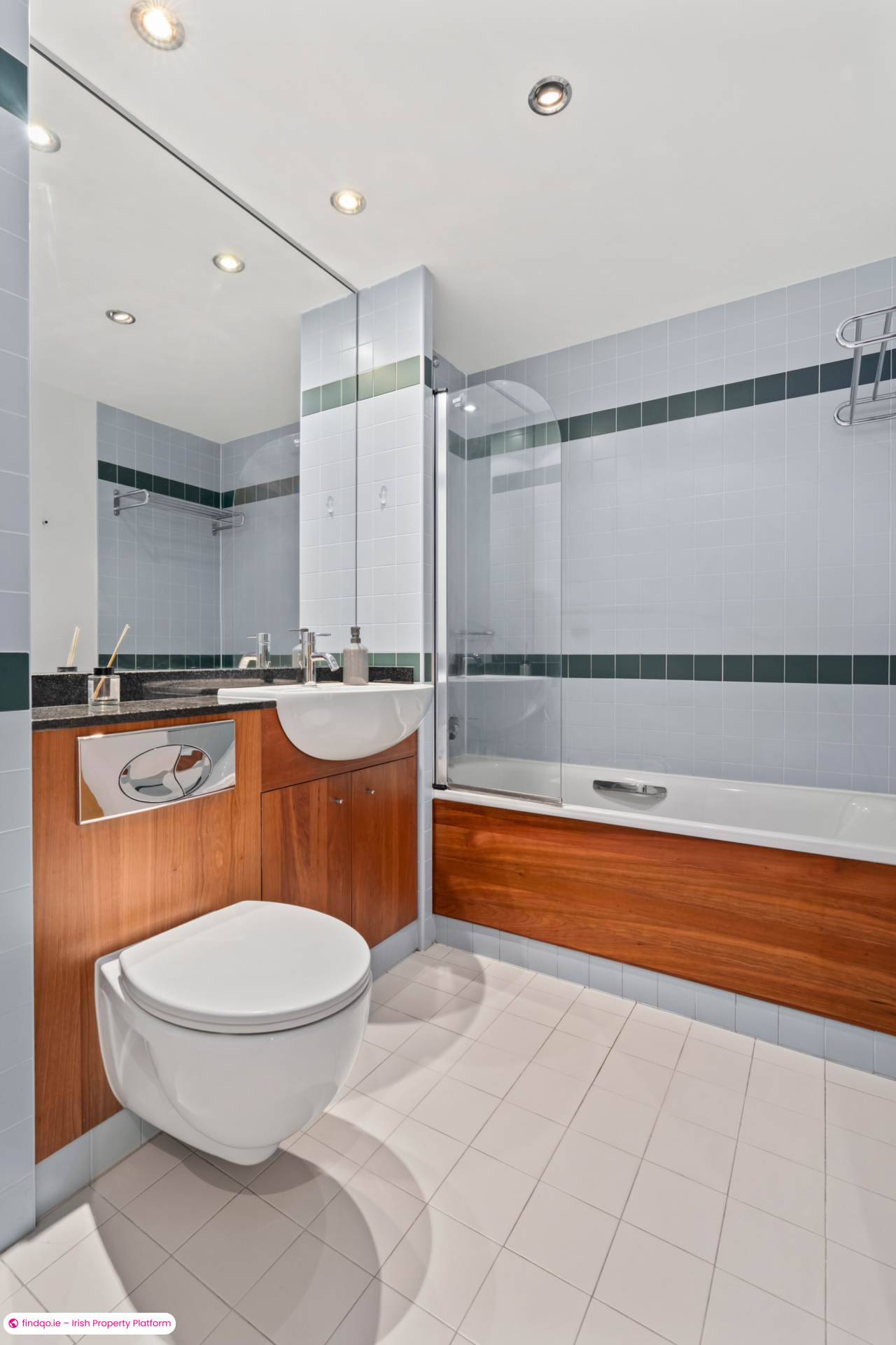 Apartment for Sale in Apt 26 Hanover Riverside, Sir John Rogerson`s Quay, Dublin 2