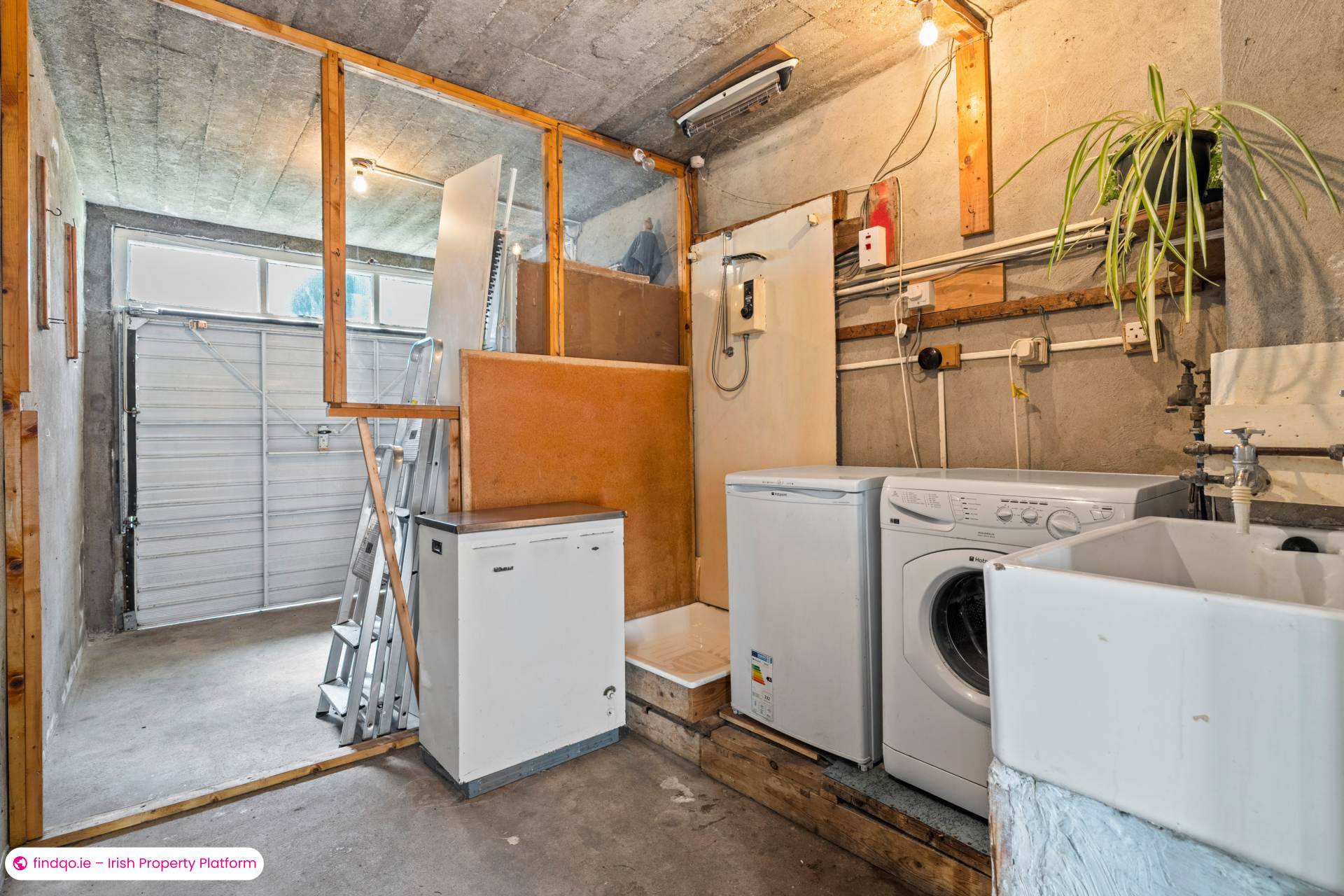 Semi-detached house for Sale in Dublin 11