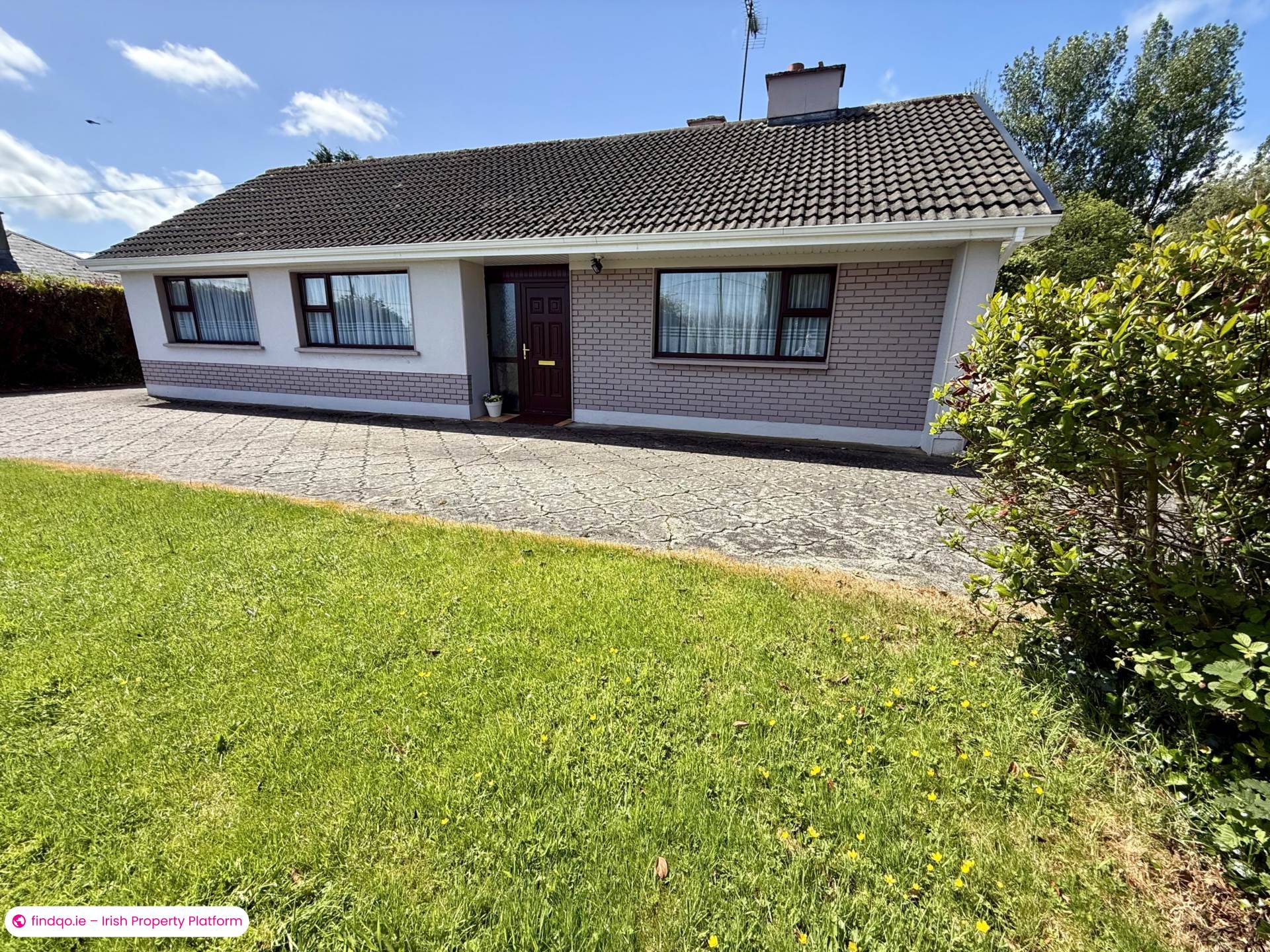 Bungalow for Sale in Ballinlough, Cork