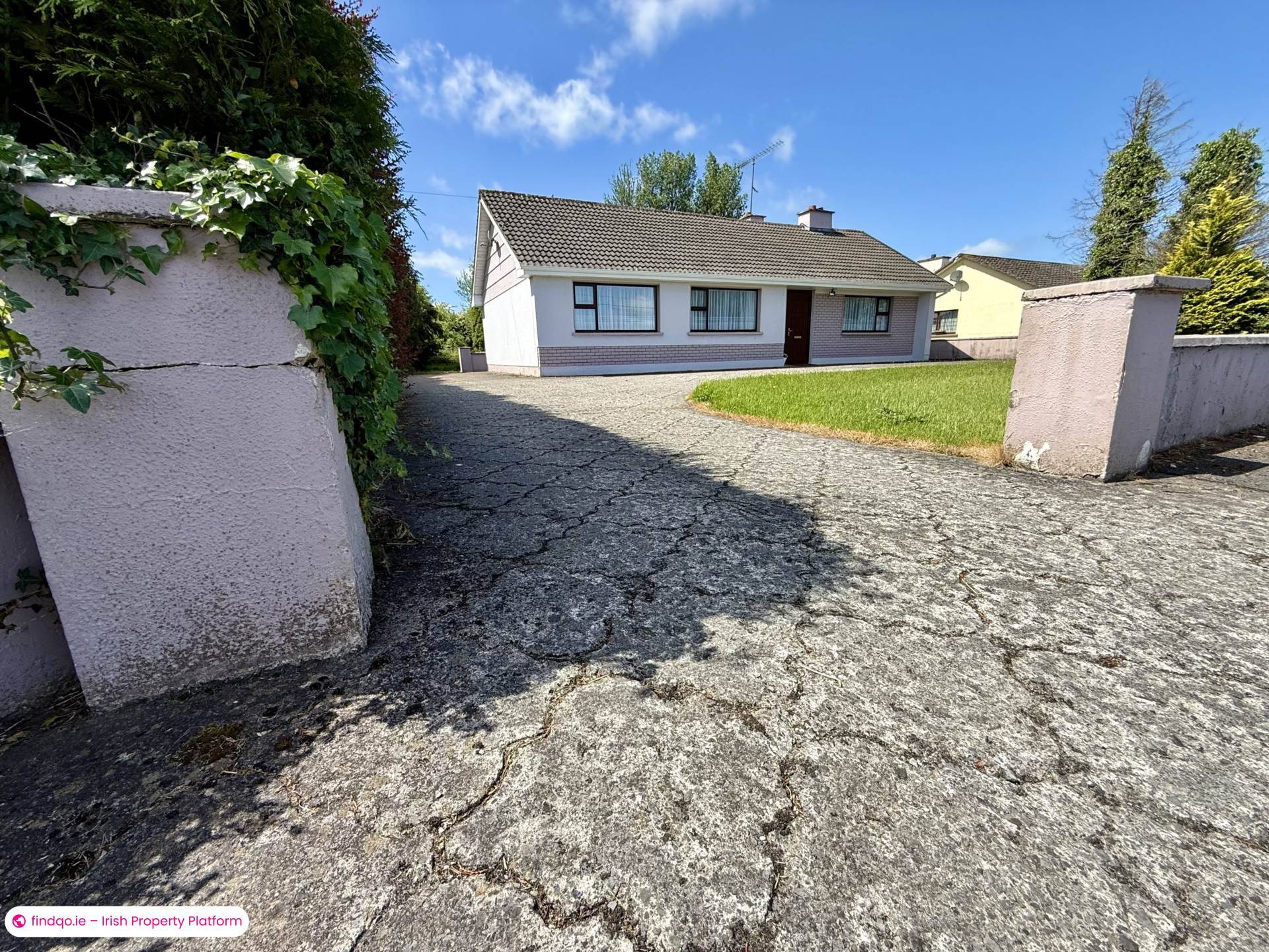 Bungalow for Sale in Ballinlough, Cork