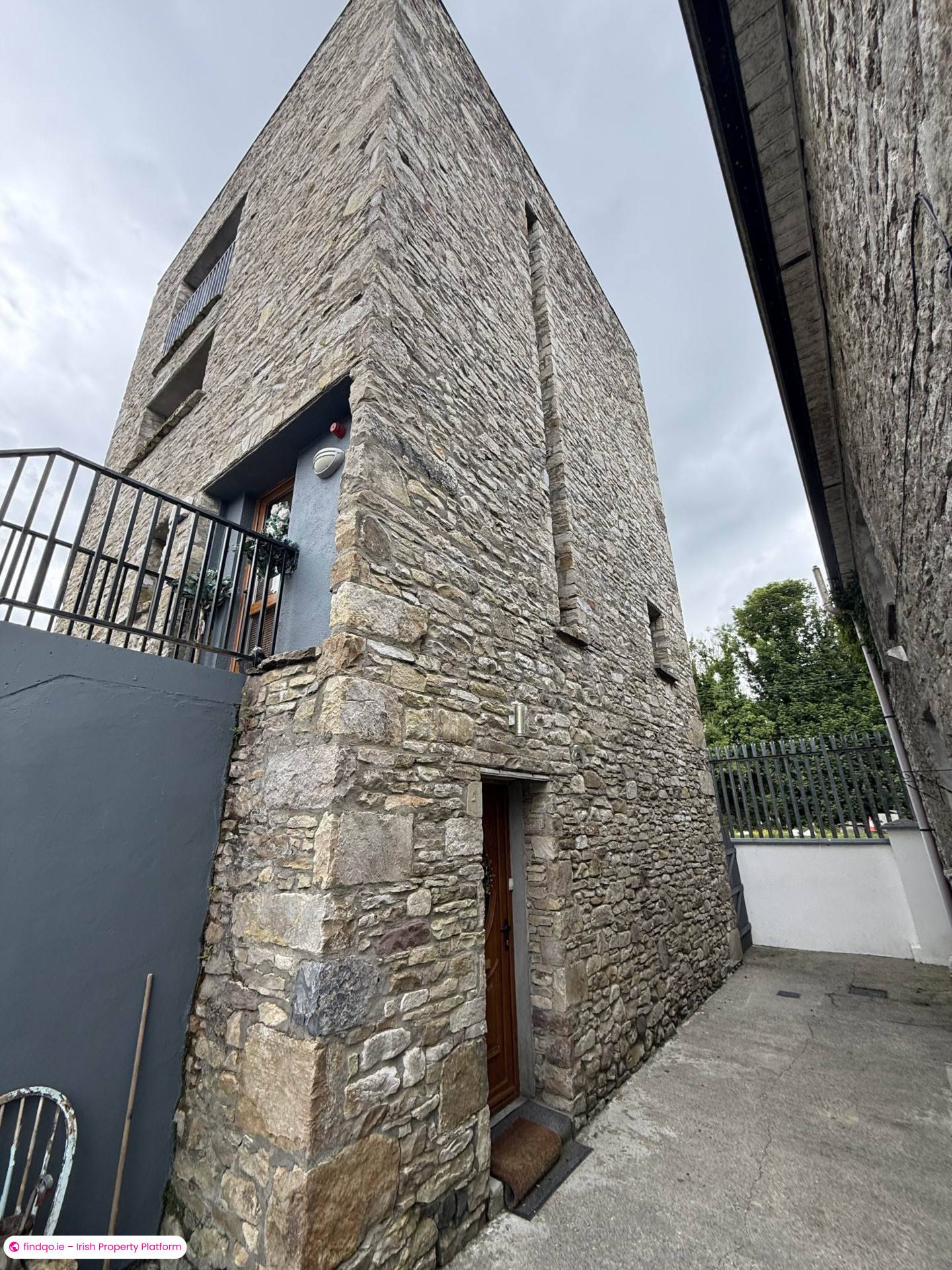 Detached house for Sale in Ballinlough, Cork