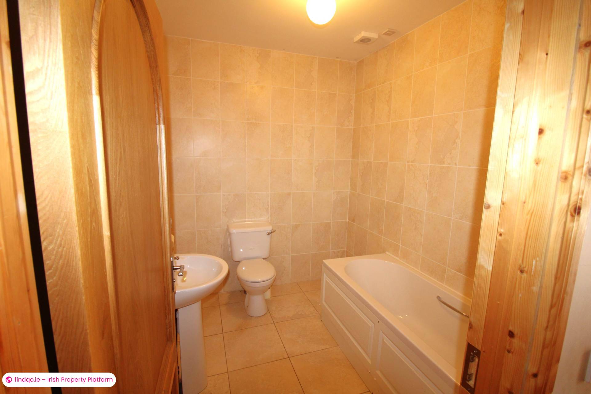 Semi-detached house for Sale in Belmullet, Mayo