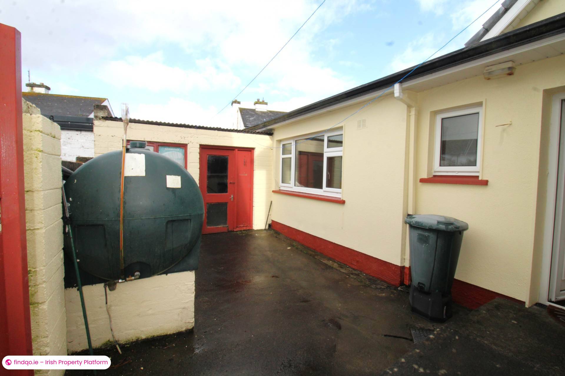 Semi-detached house for Sale in Crossmolina, Mayo