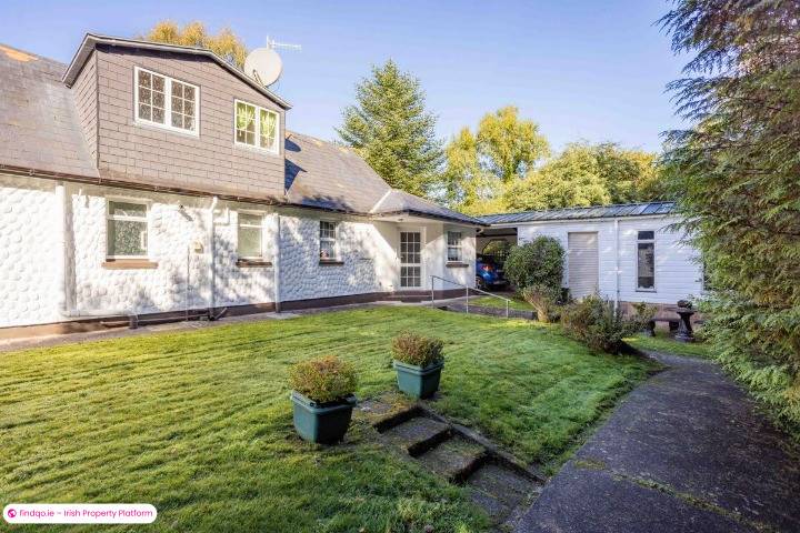Detached house for Sale in Caragh Lake, Kerry