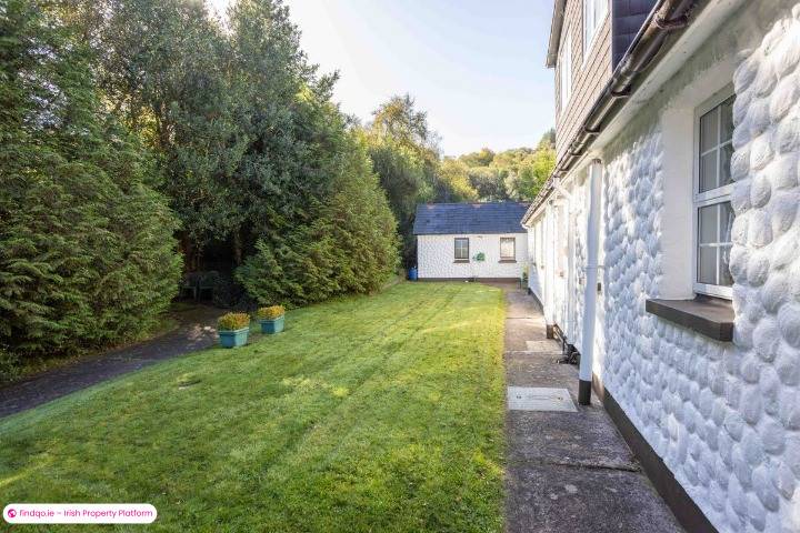 Detached house for Sale in Caragh Lake, Kerry