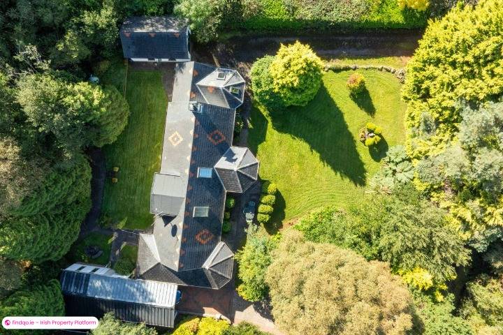Detached house for Sale in Caragh Lake, Kerry