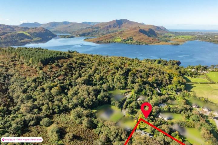 Detached house for Sale in Caragh Lake, Kerry