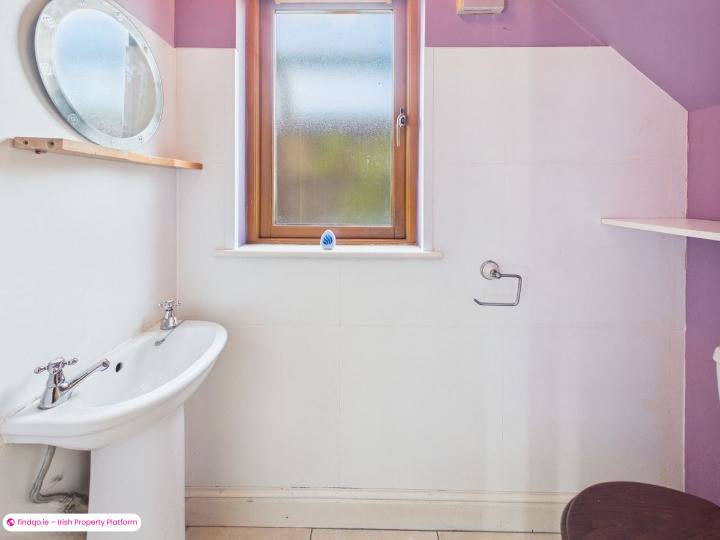 Semi-detached house for Sale in Slieverue, Kilkenny