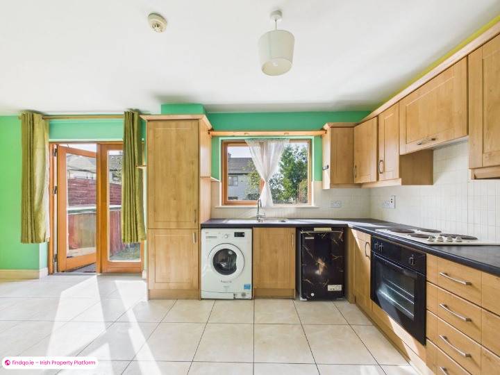 Semi-detached house for Sale in Slieverue, Kilkenny
