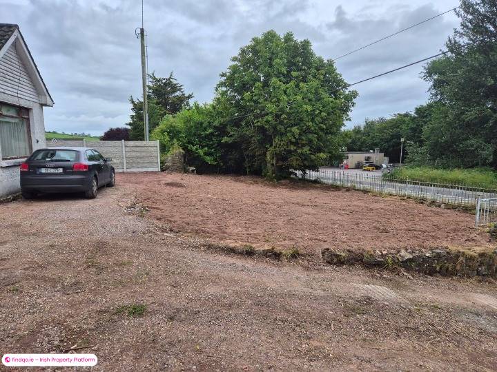 Bungalow for Sale in Ballinvrinsig, Cork