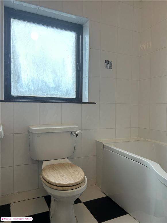 Semi-detached house for Sale in South Circular Road, Limerick