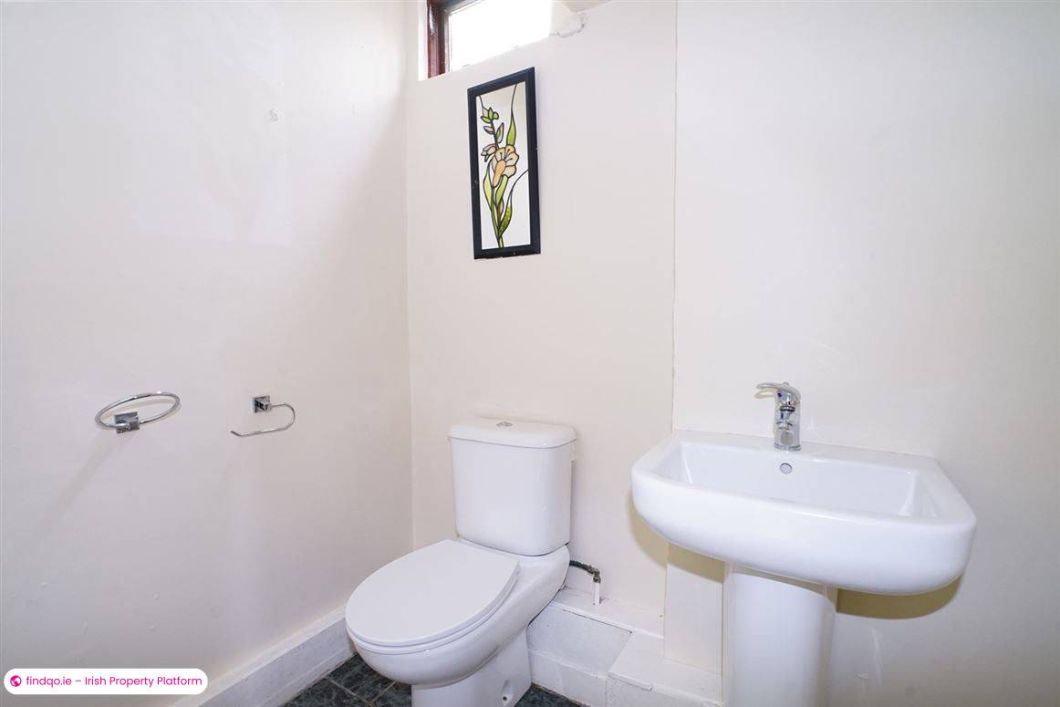Detached house for Sale in Waterford City Centre, Waterford