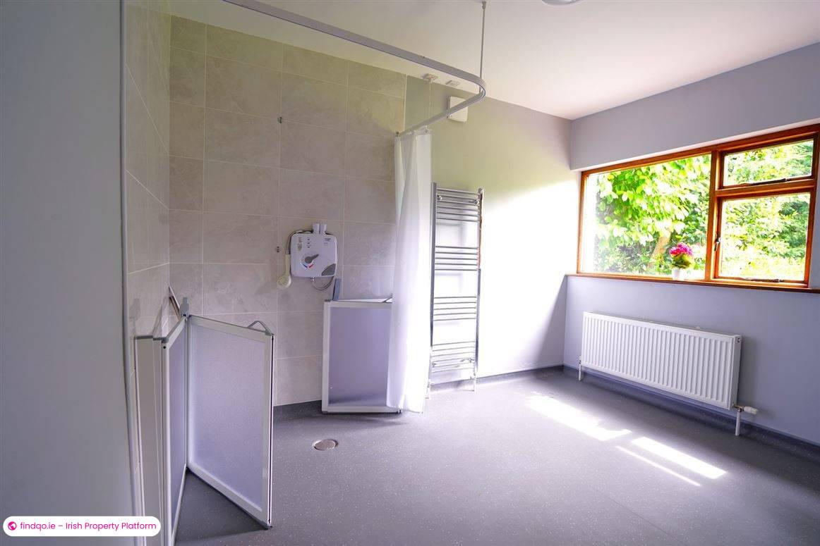 Detached house for Sale in Waterford City Centre, Waterford