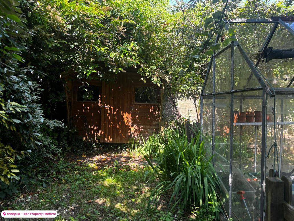 Detached house for Sale in Waterford City Centre, Waterford