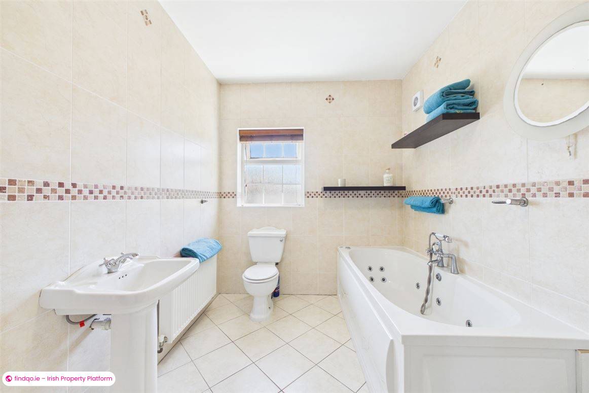 Detached house for Sale in Grantstown, Waterford