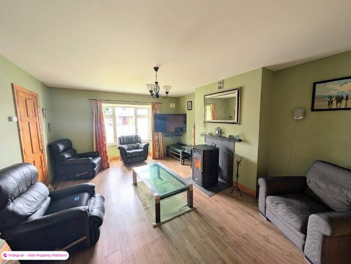 Semi-detached house for Sale in Nenagh, Tipperary