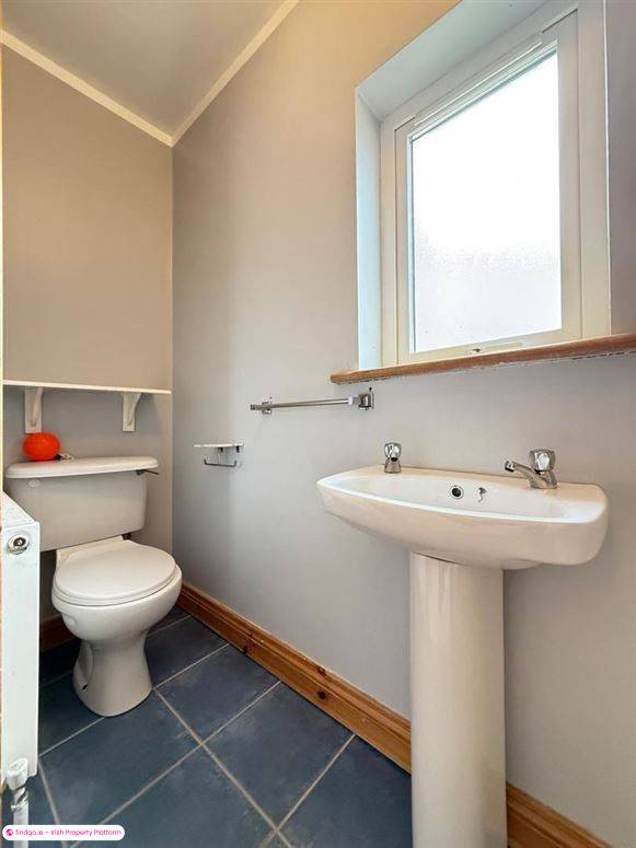 Semi-detached house for Sale in Ballaghaderreen, Roscommon