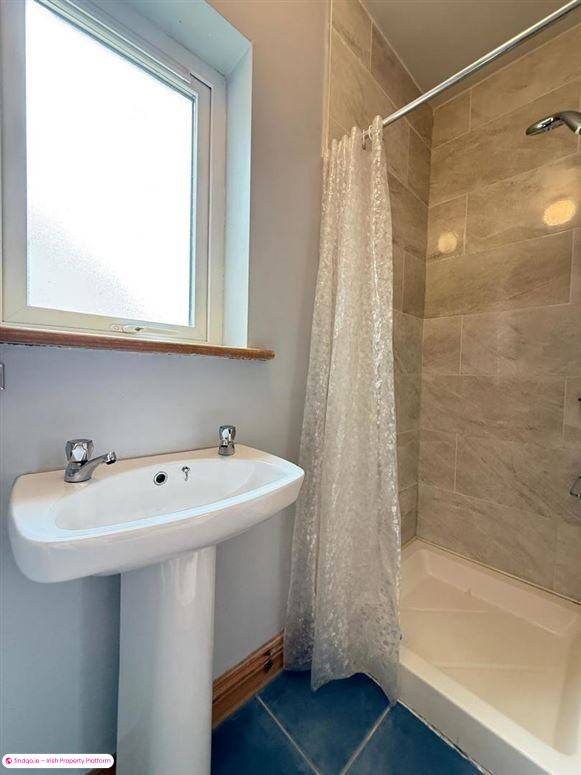 Semi-detached house for Sale in Ballaghaderreen, Roscommon