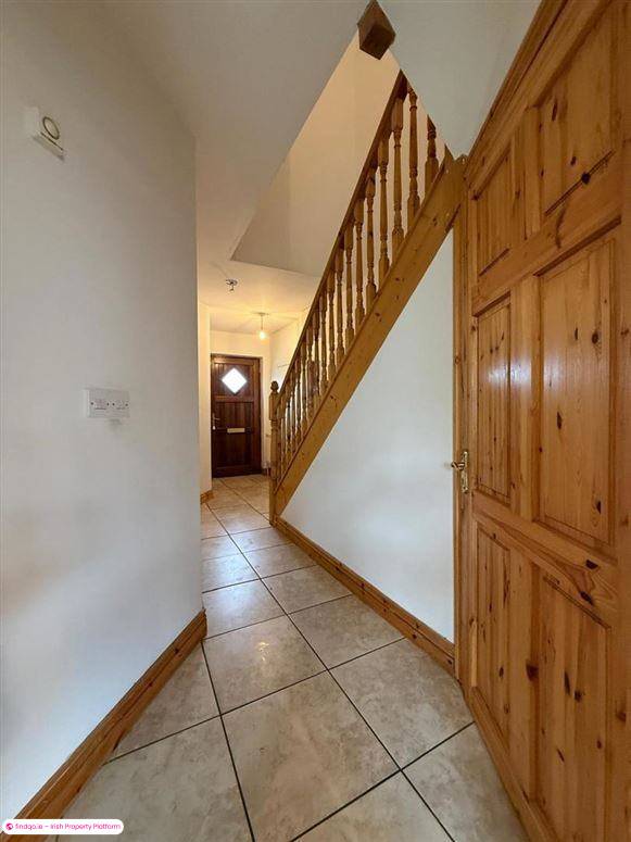 Semi-detached house for Sale in Ballaghaderreen, Roscommon
