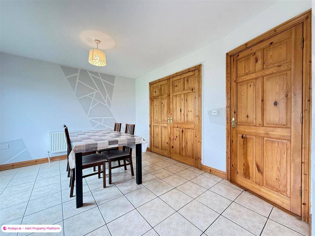 Semi-detached house for Sale in Ballaghaderreen, Roscommon