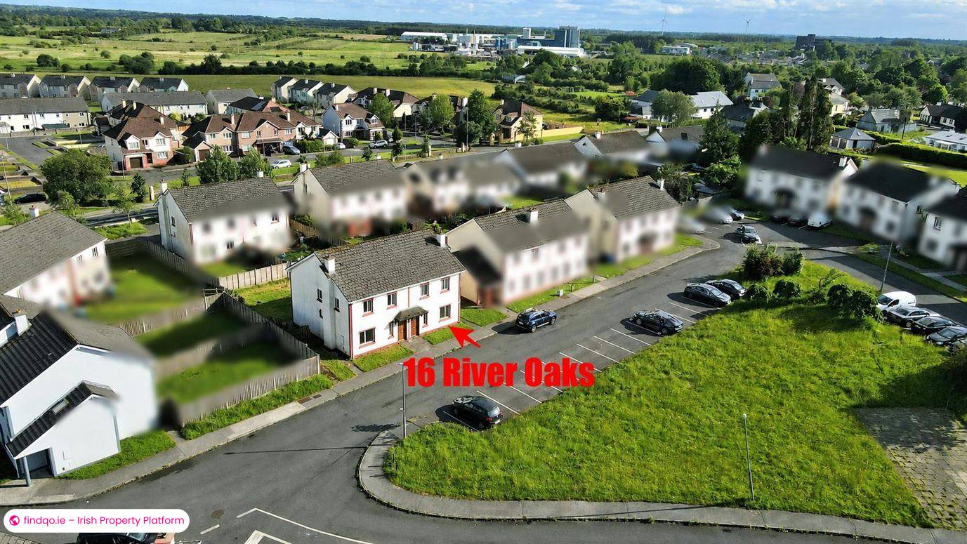 Semi-detached house for Sale in Ballaghaderreen, Roscommon