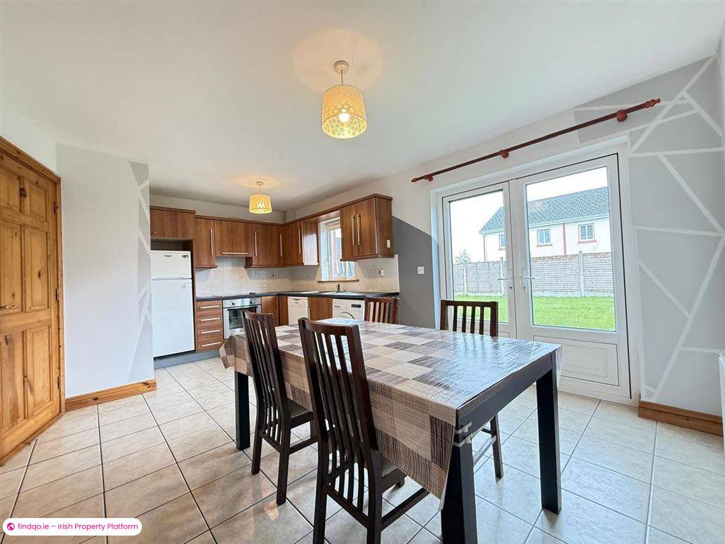 Semi-detached house for Sale in Ballaghaderreen, Roscommon