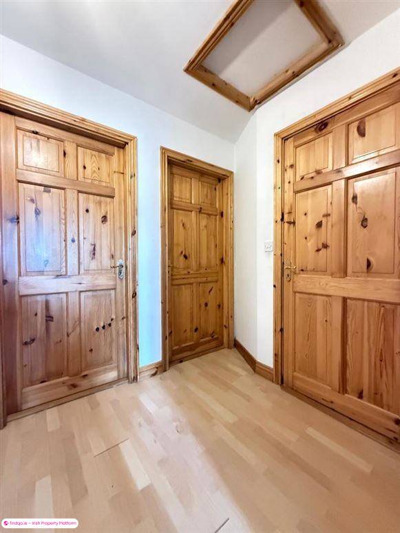 Semi-detached house for Sale in Ballaghaderreen, Roscommon