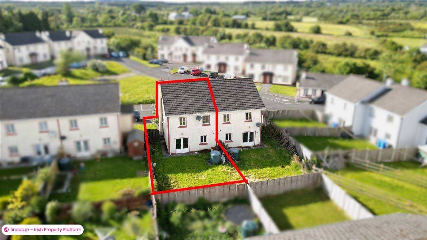 Semi-detached house for Sale in Ballaghaderreen, Roscommon