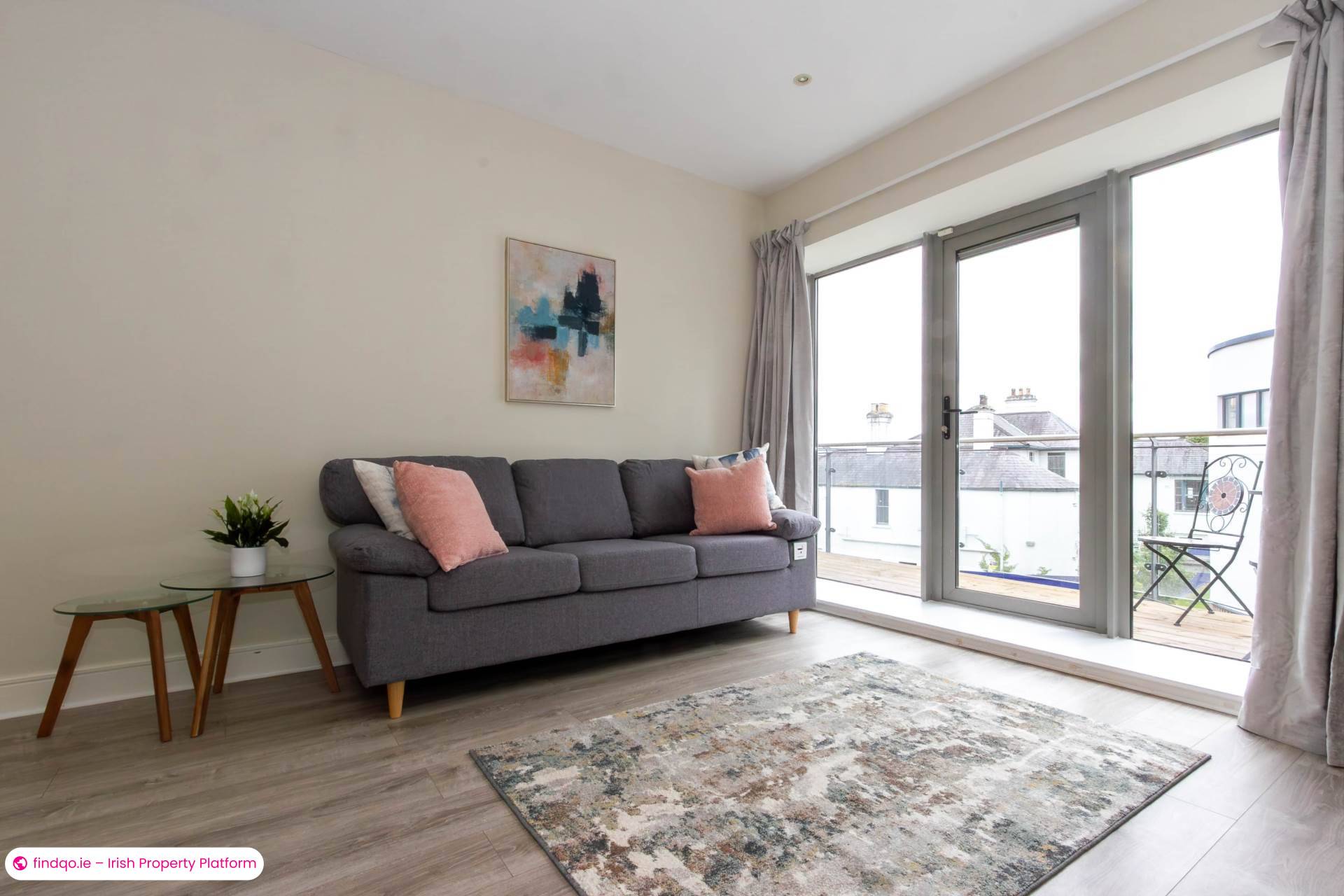 2 Bedroom Apartment for Rent in Stillorgan, Dublin (County)