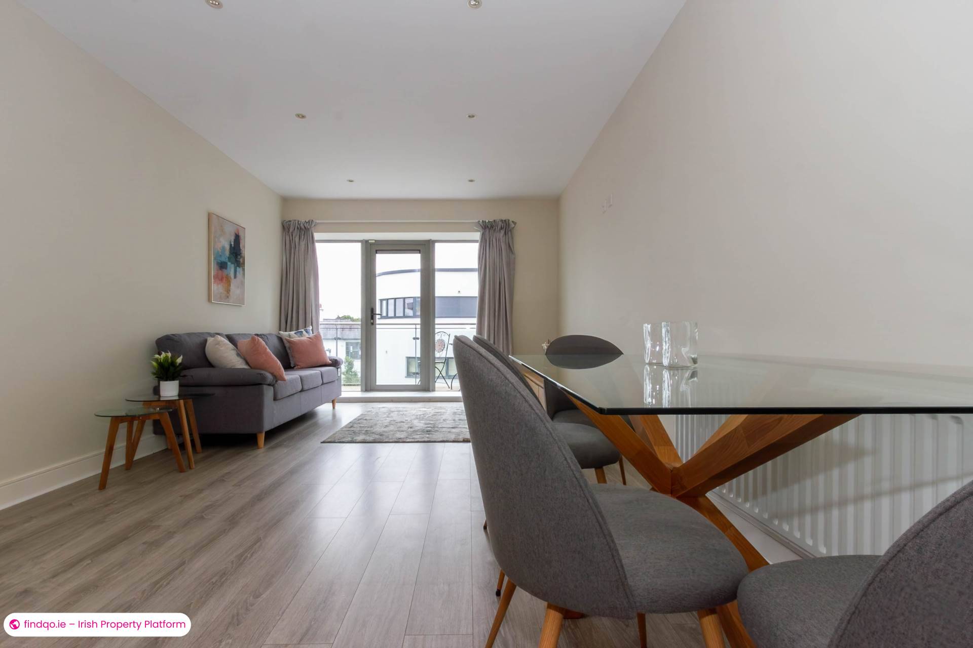 2 Bedroom Apartment for Rent in Stillorgan, Dublin (County)