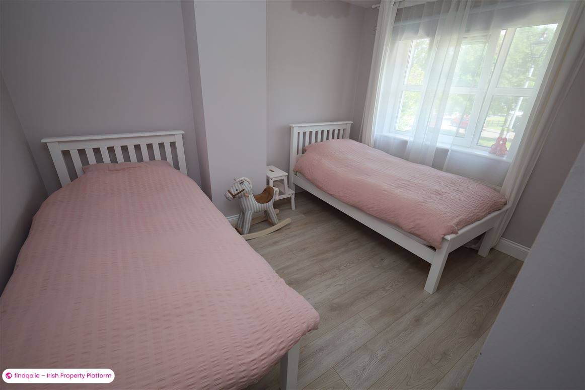 Detached house for Sale in Ballygarvan, Cork