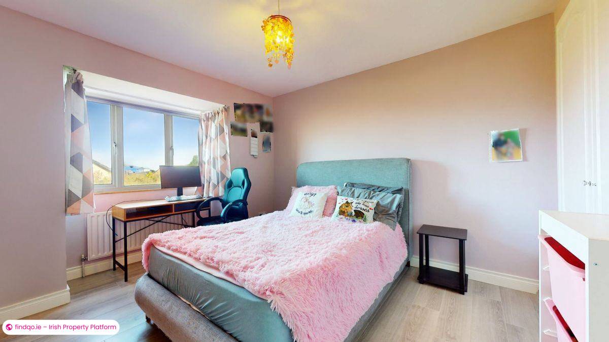 Semi-detached house for Sale in Stamullen, Meath