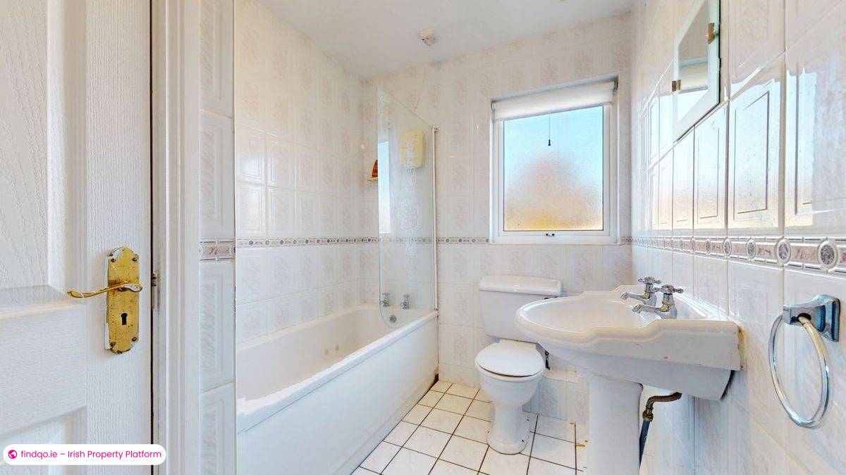 Semi-detached house for Sale in Stamullen, Meath