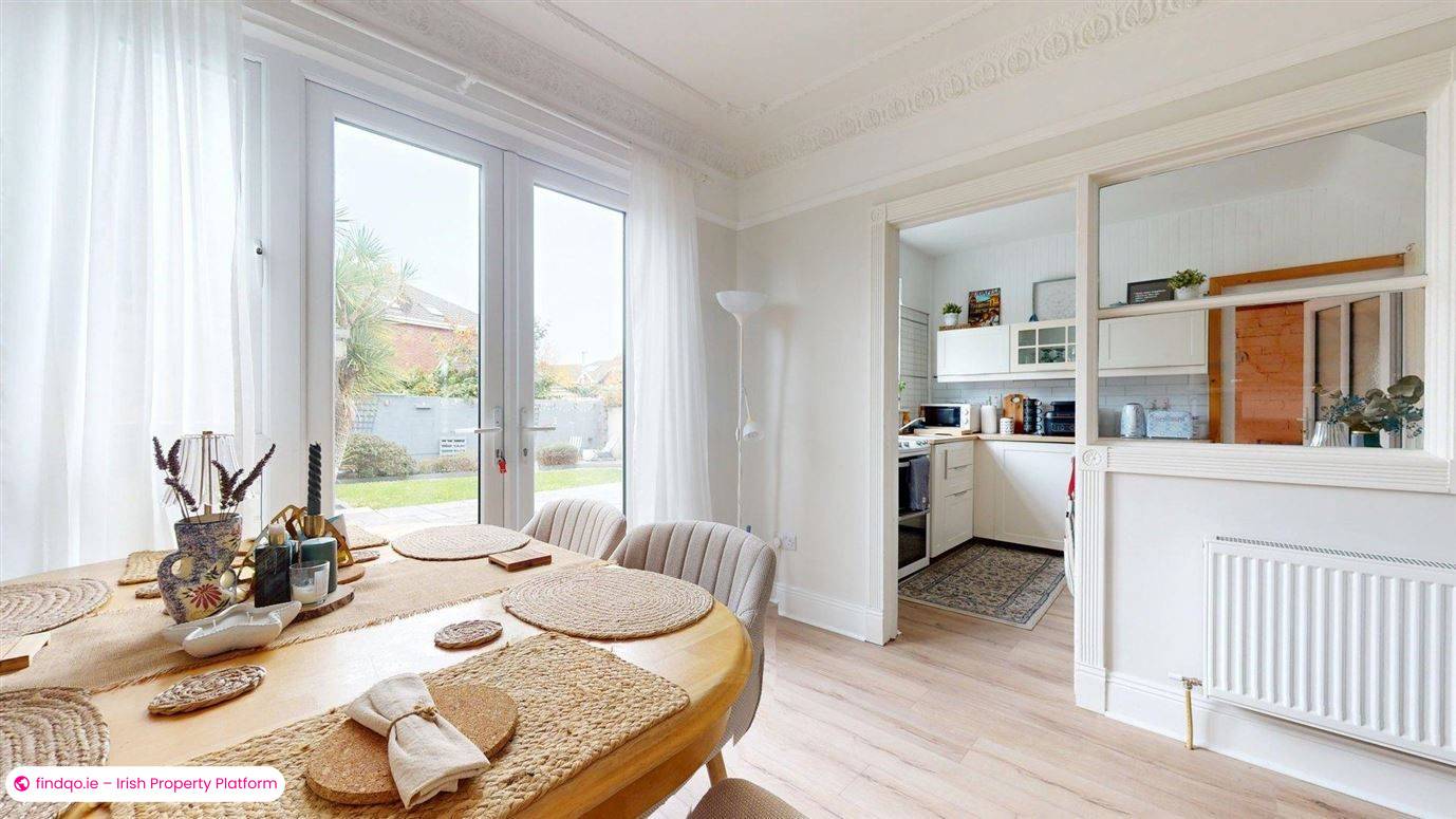 Semi-detached house for Sale in Baldoyle, Dublin 13