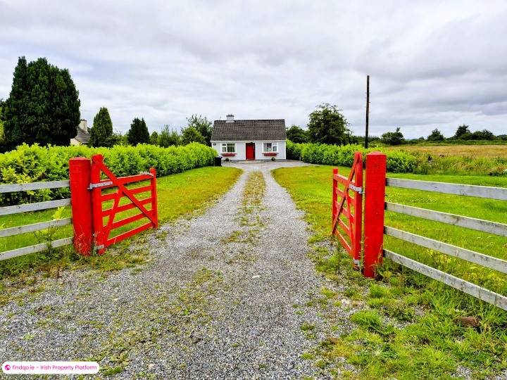 Bungalow for Sale in Charlestown, Mayo