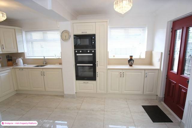 Detached house for Sale in Drogheda, Louth