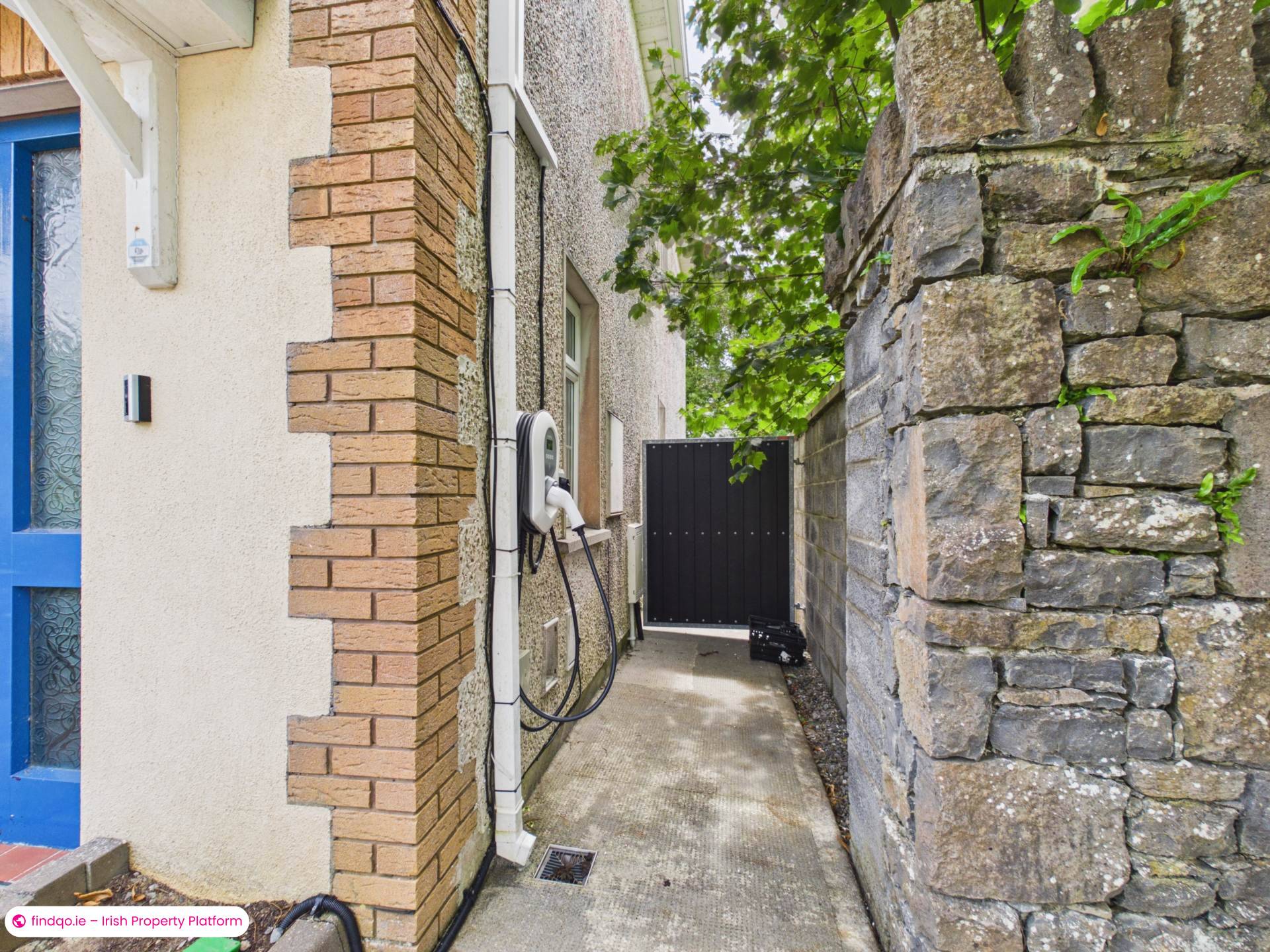 Semi-detached house for Sale in Doughiska, Galway