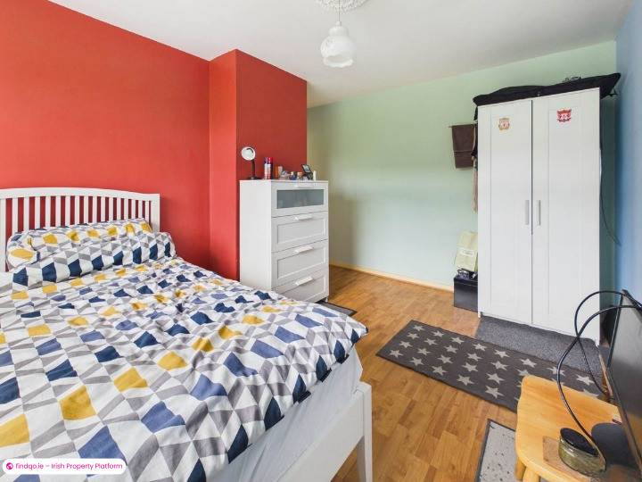 Terraced house for Sale in Newcastle, Galway